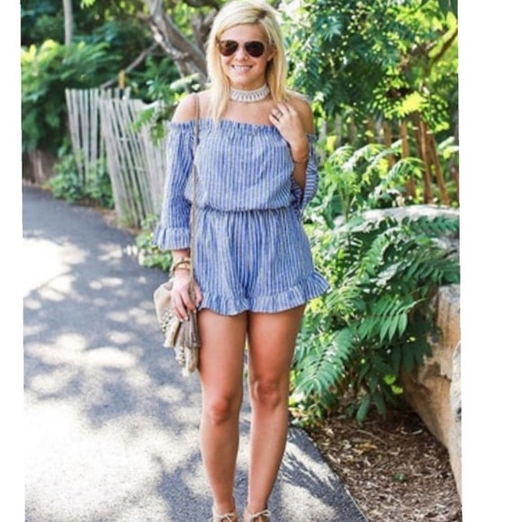 New! Blue & white striped romper - Picture 5 of 7